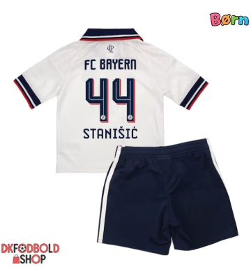 Bayern Munich Josip Stanisic #44 Udebanesæt Børn 2026-27 Kort ærmer (+ korte bukser)